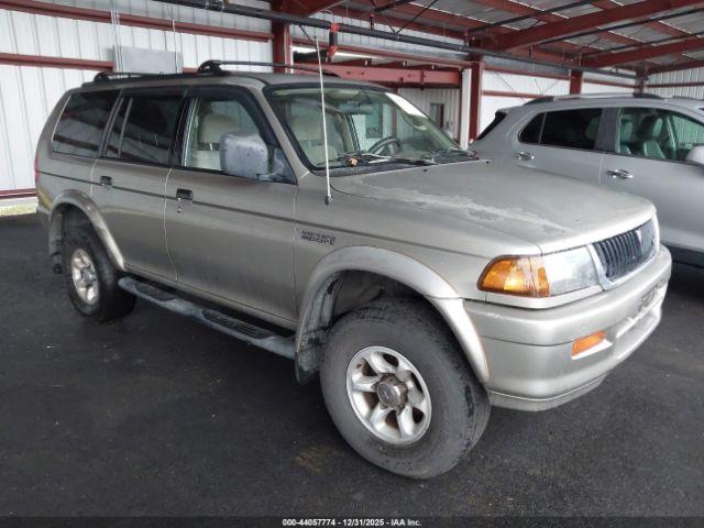  Salvage Mitsubishi Montero Sport