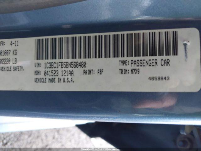 Chrysler 200 Touring Image 4