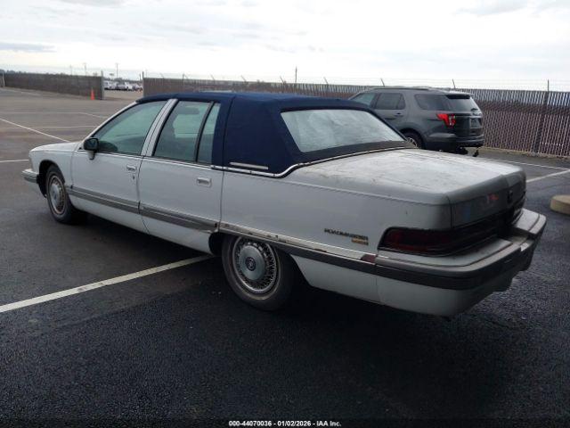 Buick Roadmaster Limited Image 3