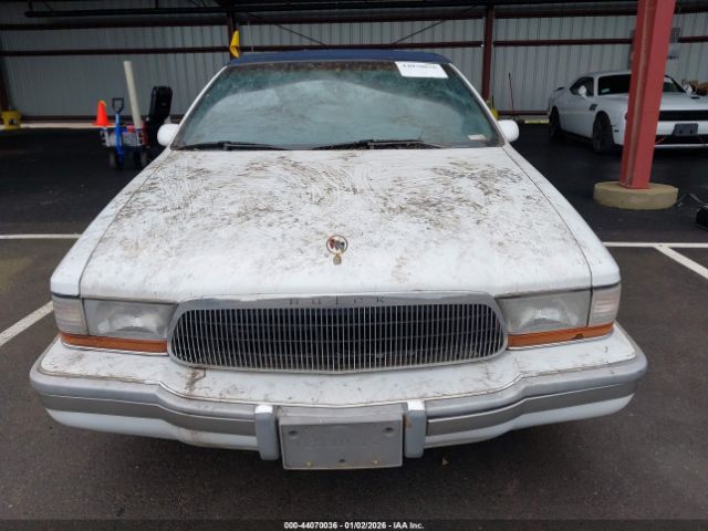 Buick Roadmaster Limited Image 4