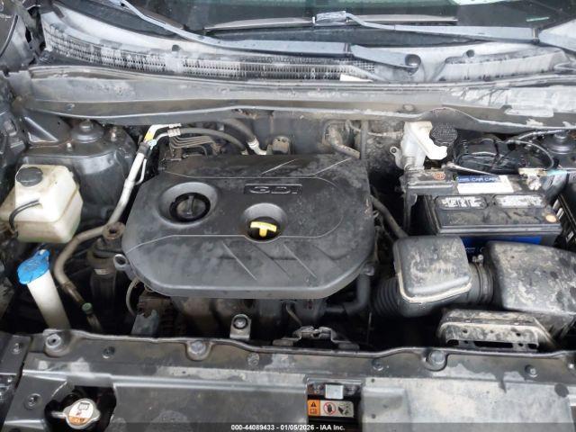 Hyundai TUCSON Gls Image 11