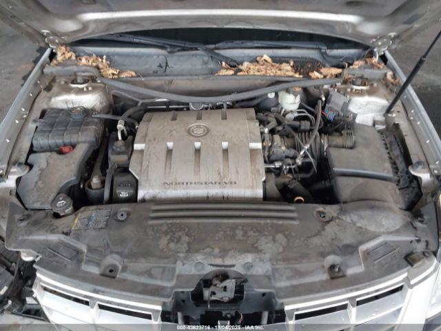 Cadillac DTS Standard Image 3