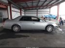 Cadillac DTS Standard Image 14