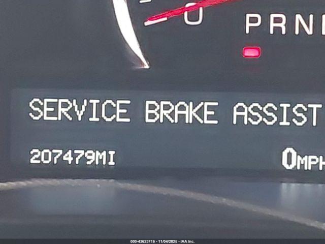 Cadillac DTS Standard Image 16