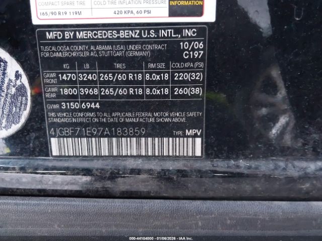 Mercedes-Benz G-Class 4matic Image 11