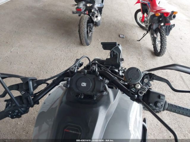 Harley-Davidson Ra1250 S Image 11