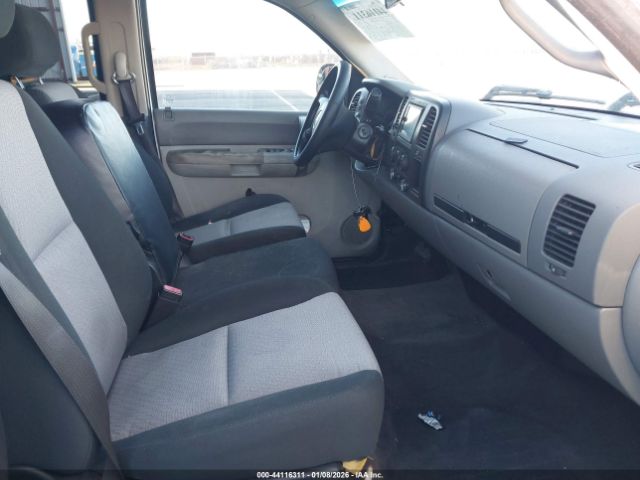 Chevrolet Silverado 1500 Work Truck Image 5