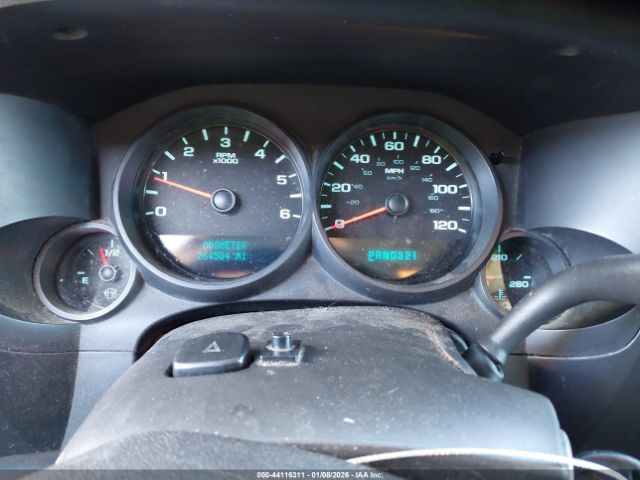 Chevrolet Silverado 1500 Work Truck Image 9