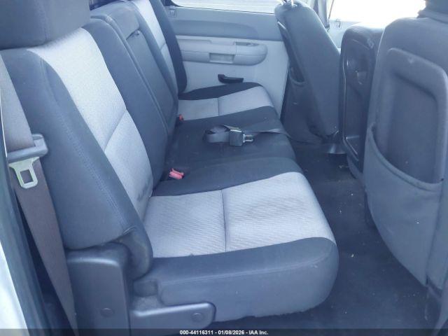 Chevrolet Silverado 1500 Work Truck Image 7