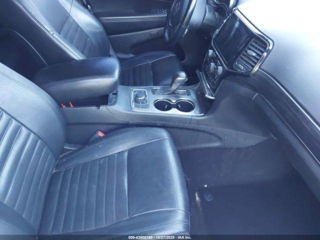 Jeep Grand Cherokee Limited X 4x4 Image 6