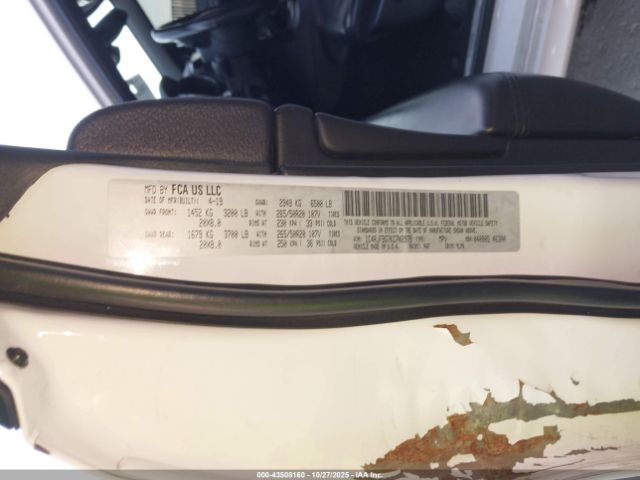 Jeep Grand Cherokee Limited X 4x4 Image 8