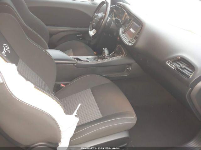 Dodge Challenger Srt Hellcat Widebody Image 15