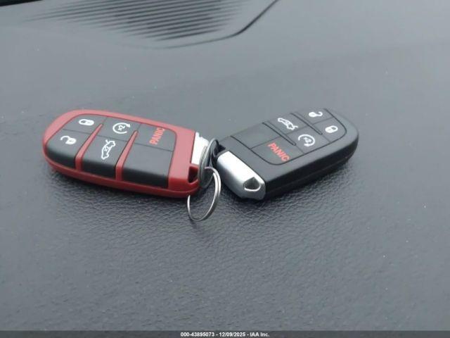 Dodge Challenger Srt Hellcat Widebody Image 7