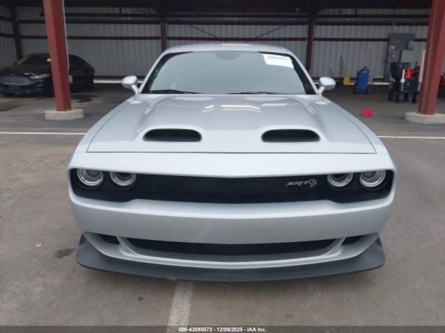 Dodge Challenger Srt Hellcat Widebody Image 10